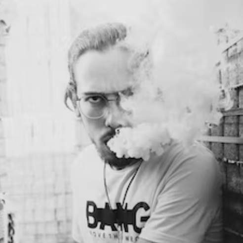 First-Time Vape Use: A Beginner's Guide
